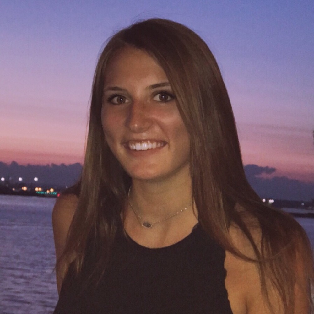 Meet your Posher, Chloe